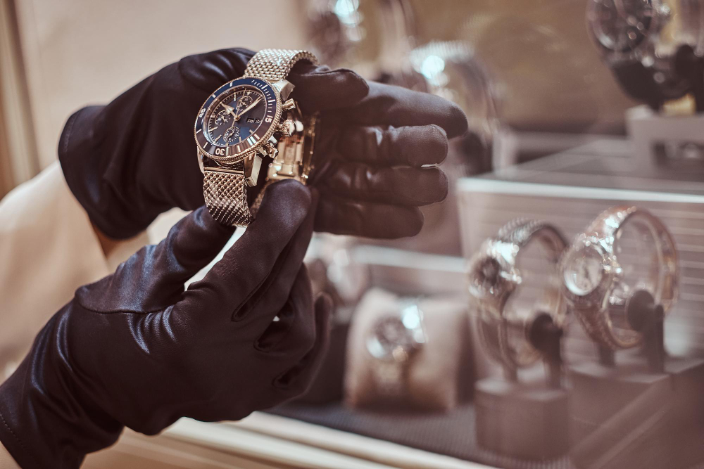 A Complete Guide to Styling Fine Jewelry with Luxury Watches